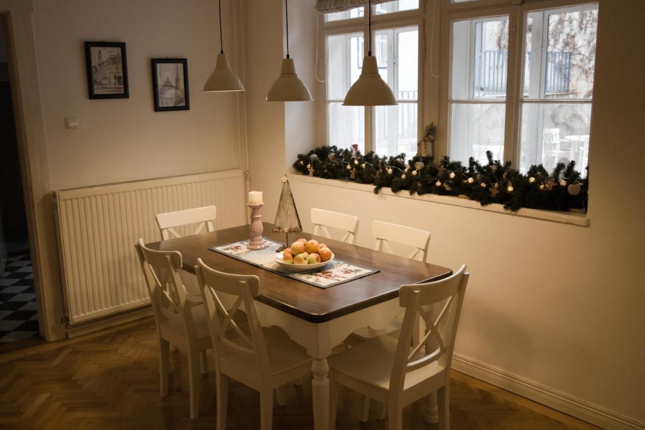Ister Guesthouse Естергом Екстериор снимка