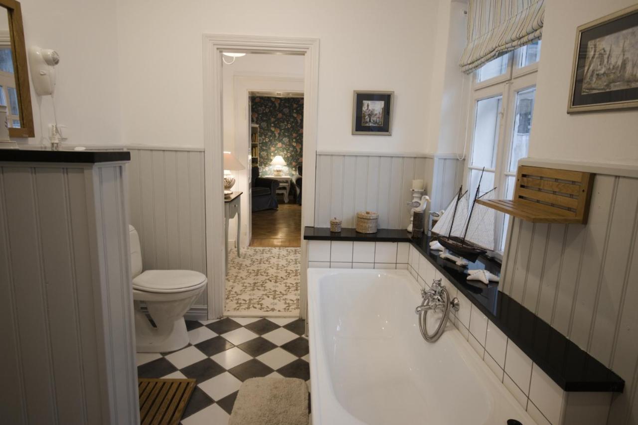 Ister Guesthouse Естергом Екстериор снимка