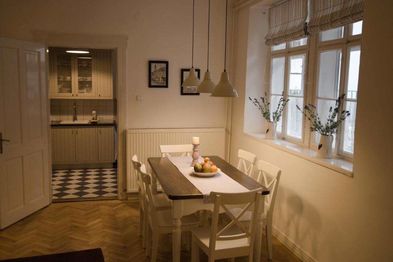 Ister Guesthouse Естергом Екстериор снимка