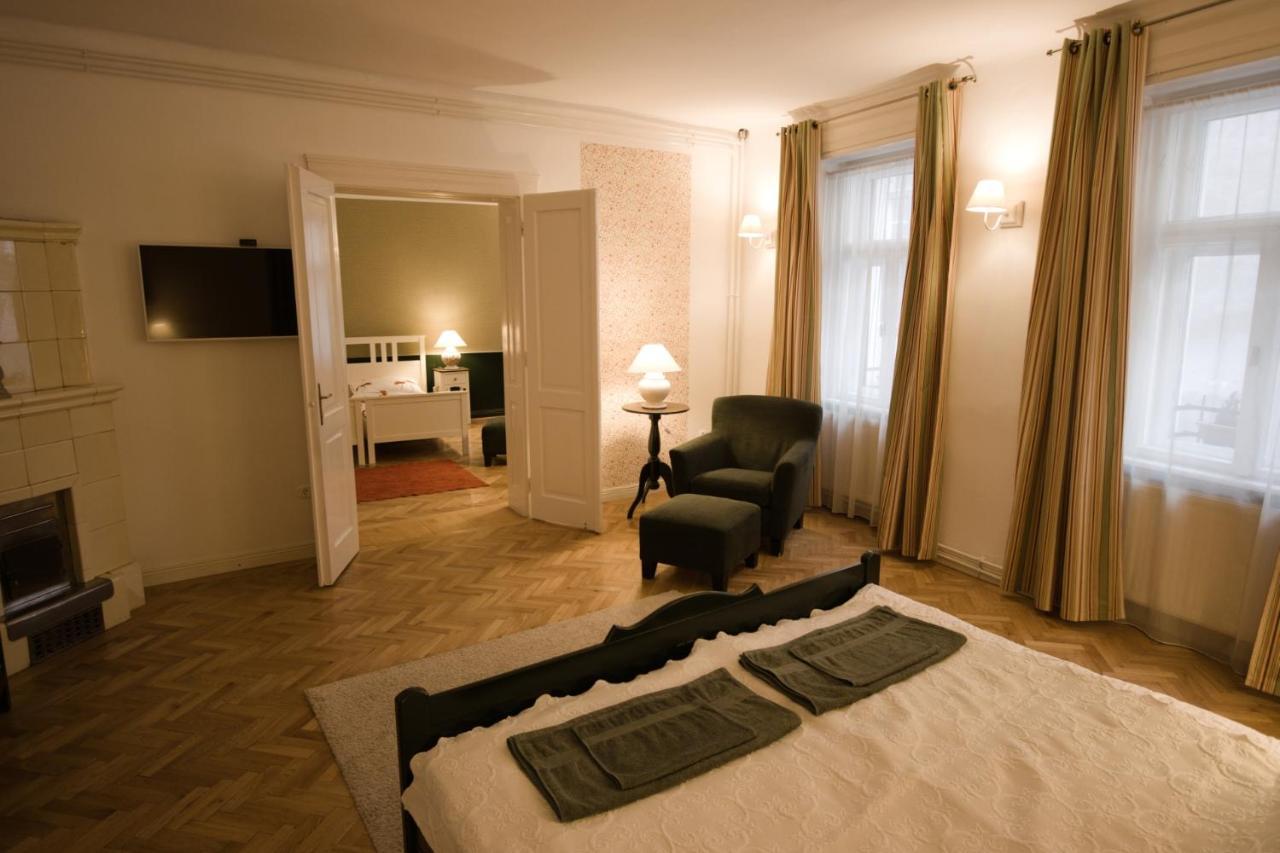 Ister Guesthouse Естергом Екстериор снимка