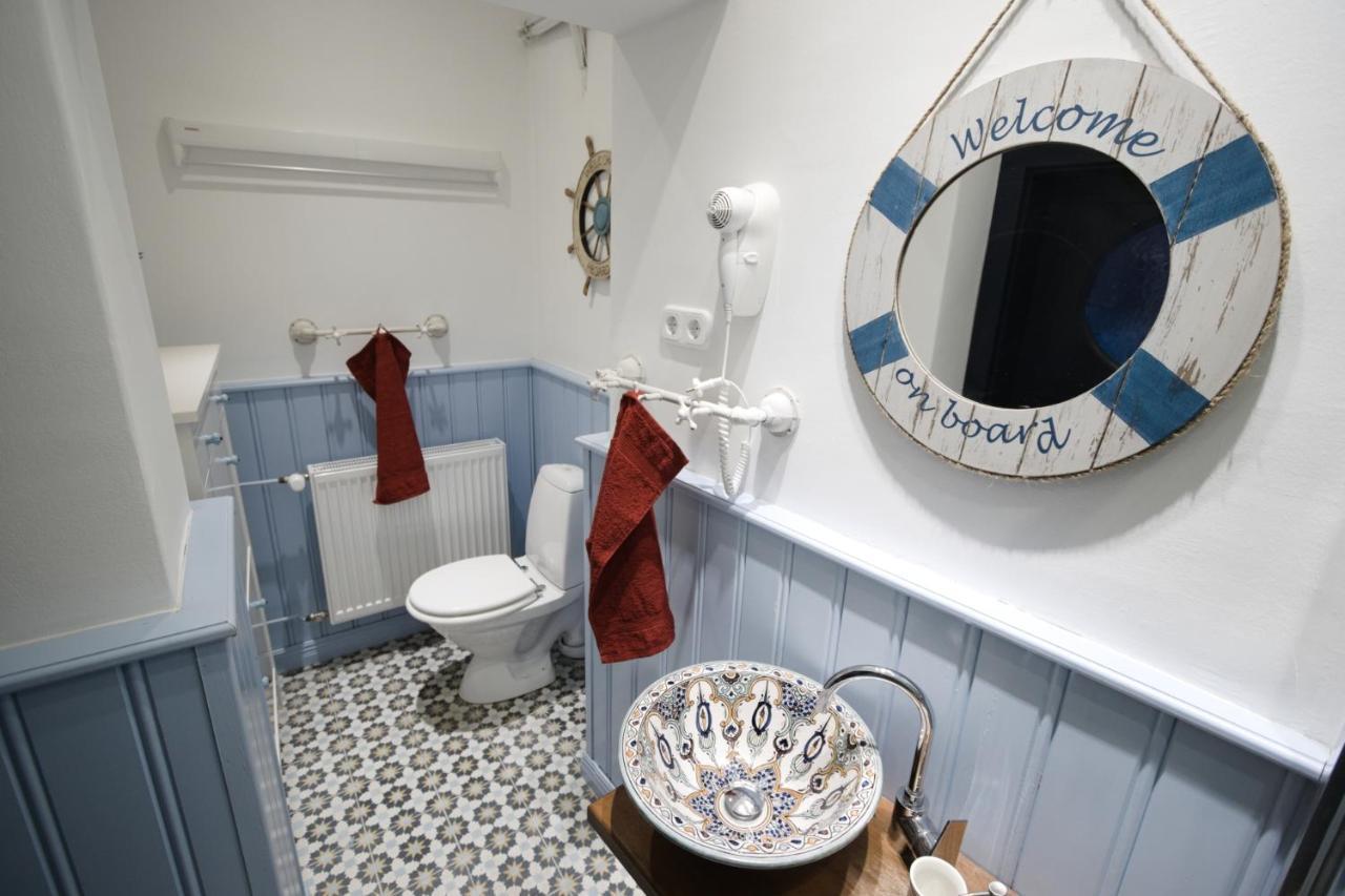 Ister Guesthouse Естергом Екстериор снимка